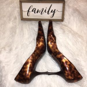Nine West cheetah print Patent Leather Pumps